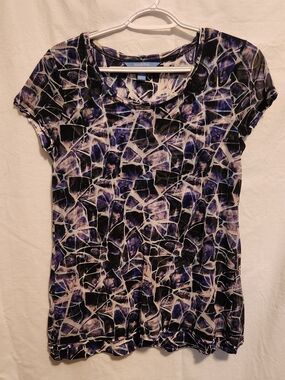 Simply Vera Vera Wang Black and Purple Mosaic Short Sleeve Tee